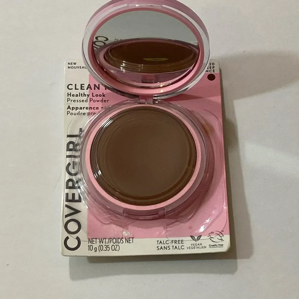10/$50 1 Covergirl Clean Fresh 220 Deep Fonce